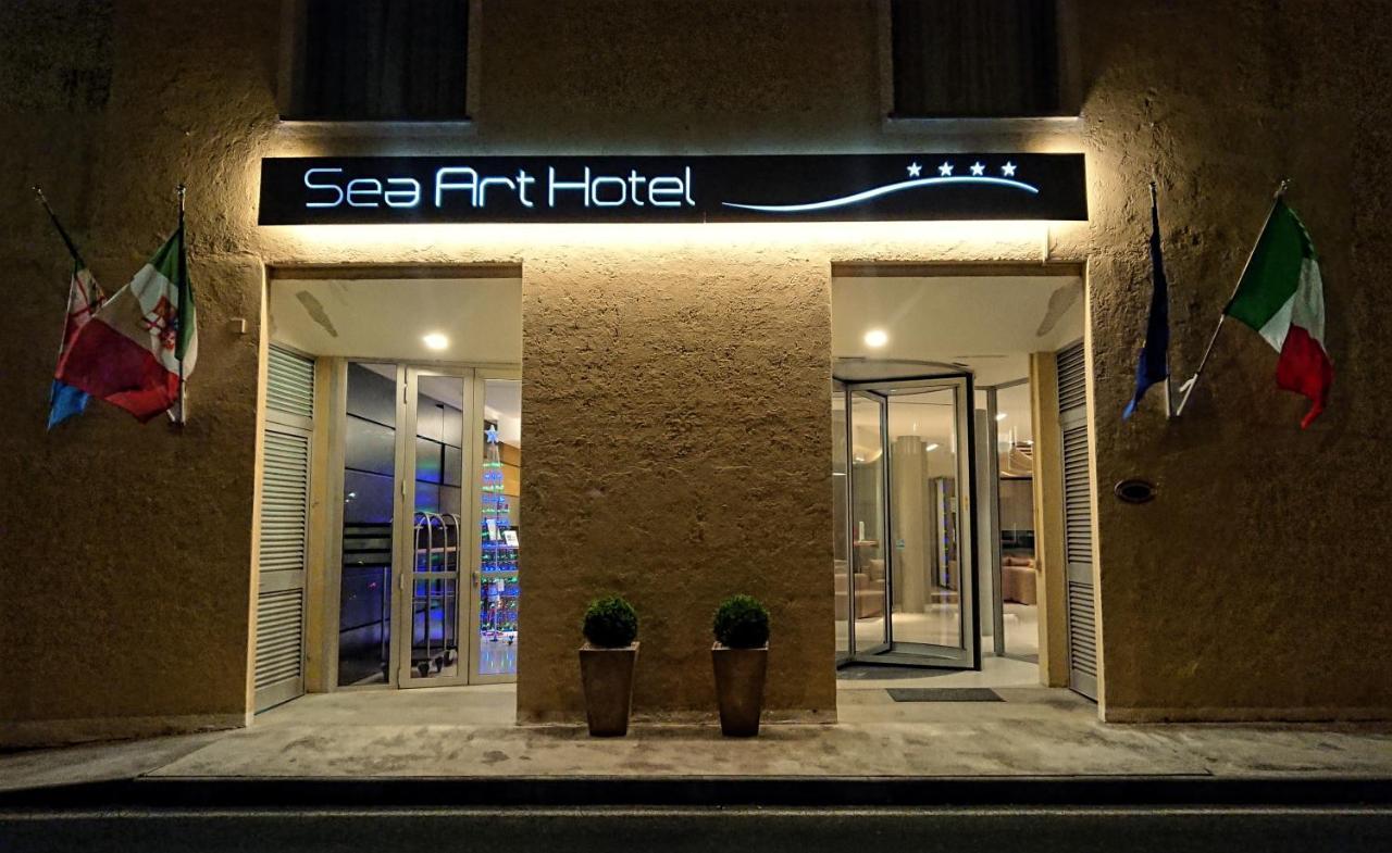 Sea Art Hotel 바도 리구레 외부 사진