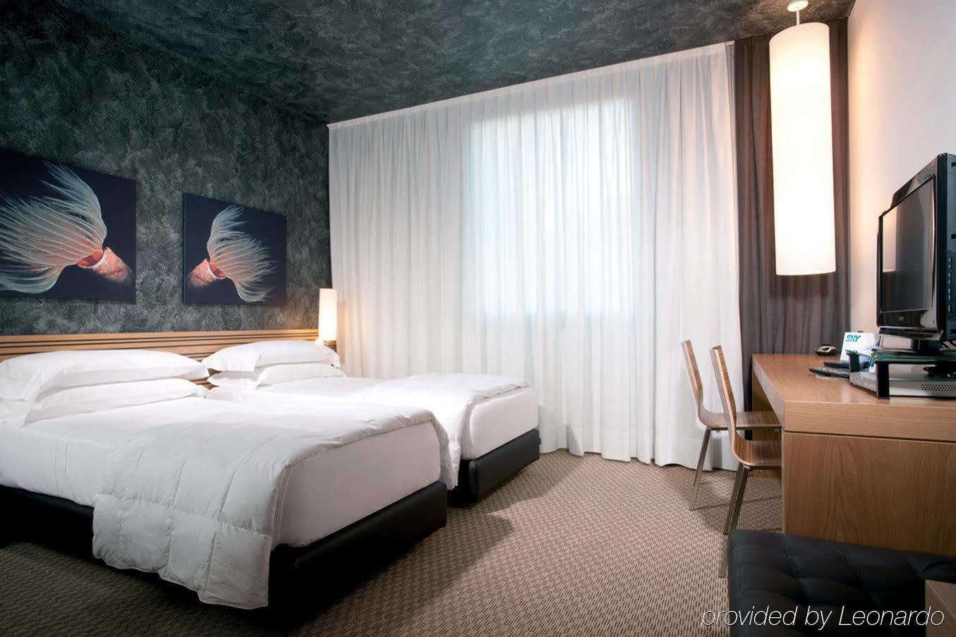 Sea Art Hotel 바도 리구레 외부 사진